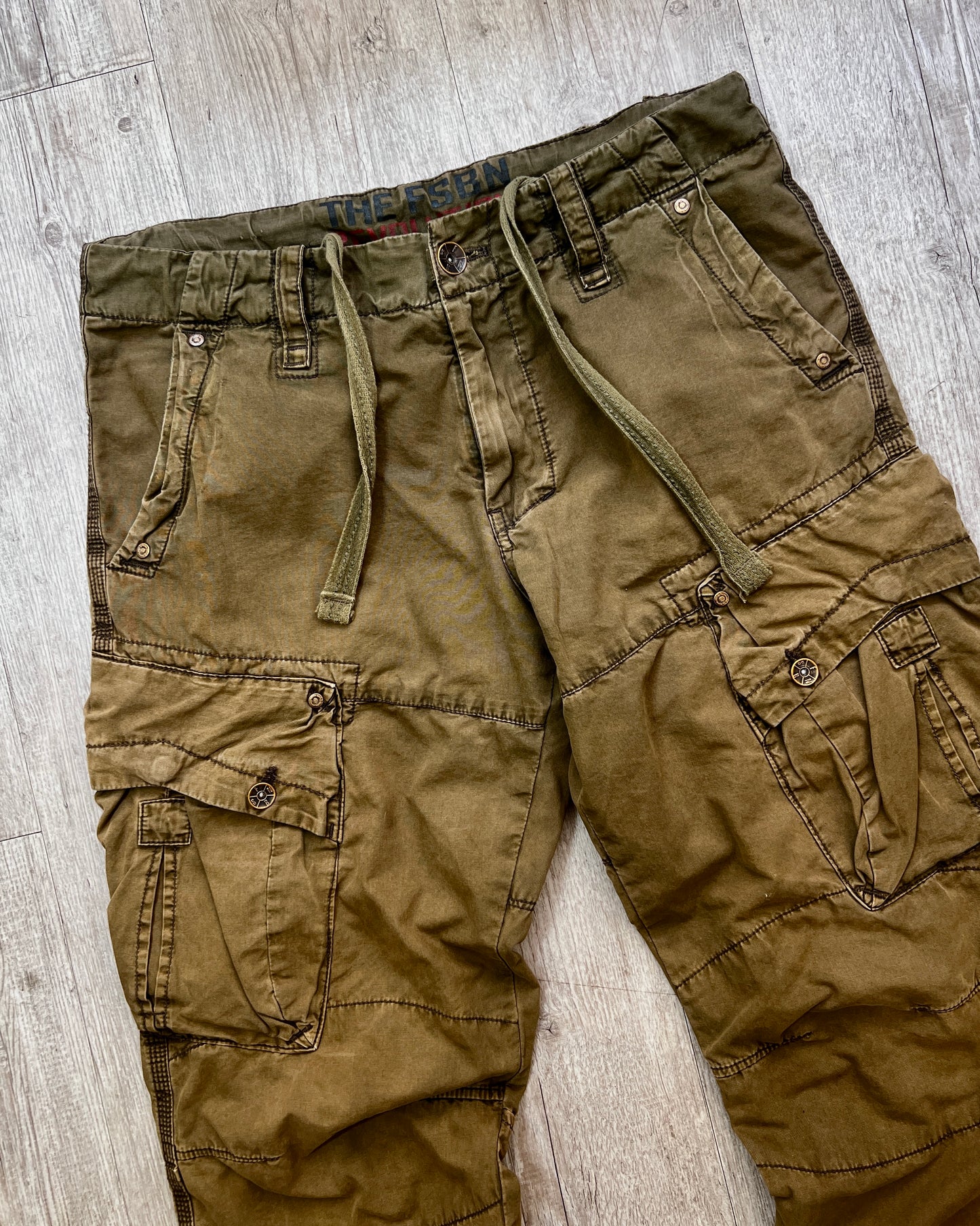 Pantalon Cargo
